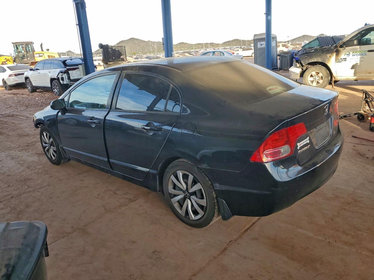 2007 HONDA CIVIC LX photo 2