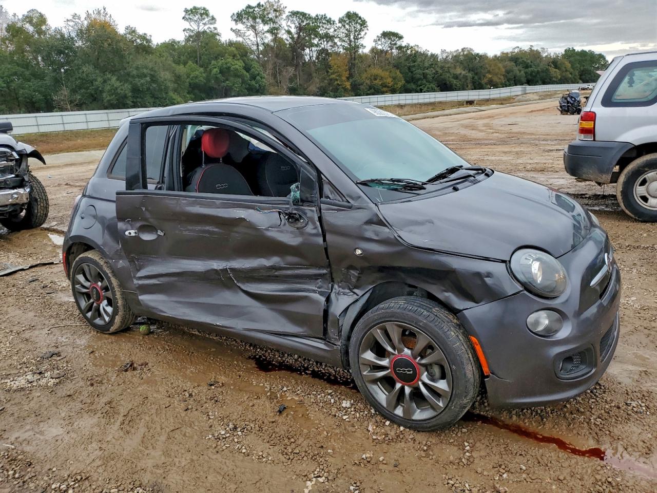 2017 FIAT 500 POP photo 4