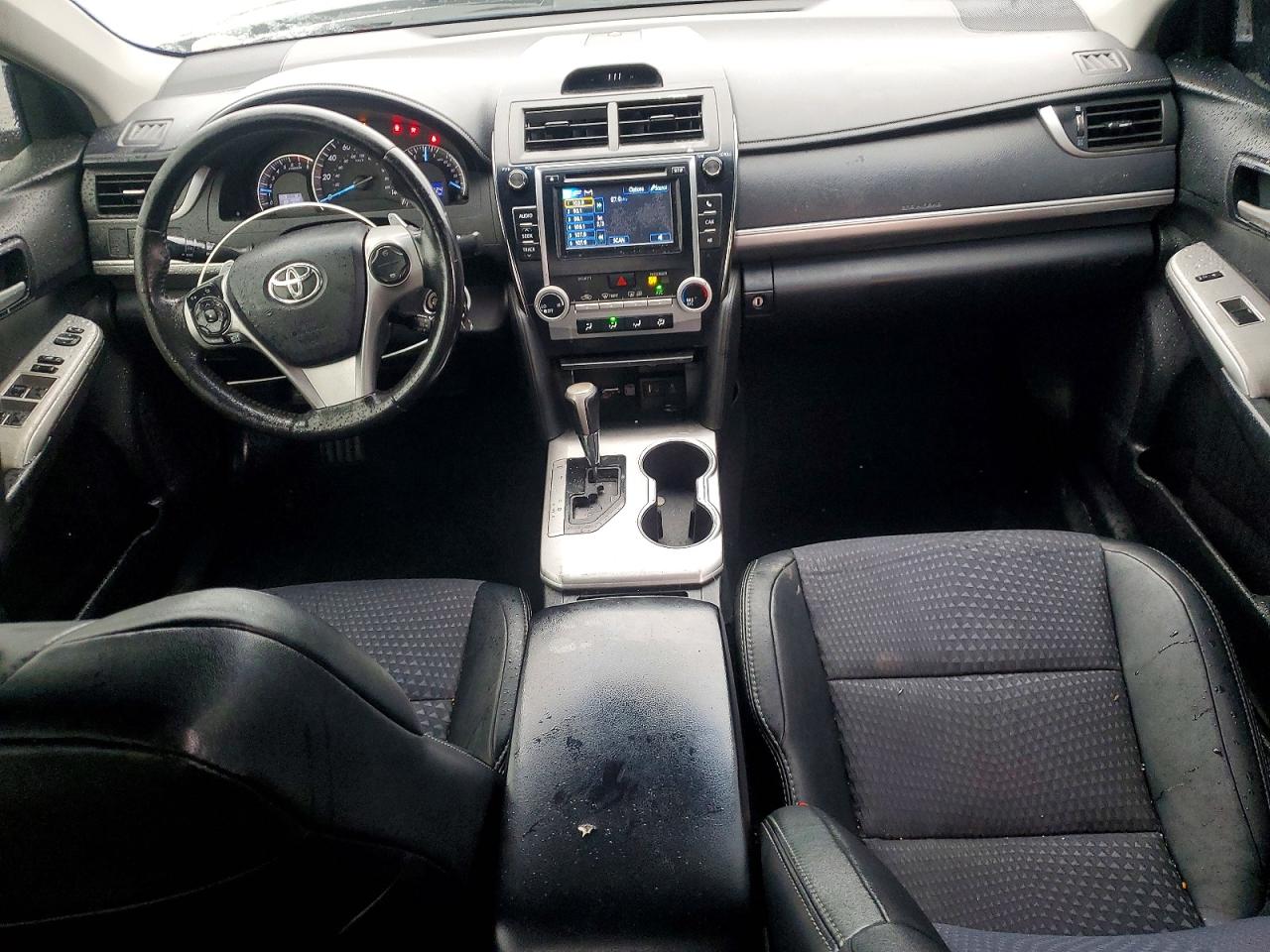 2012 TOYOTA CAMRY BASE photo 8