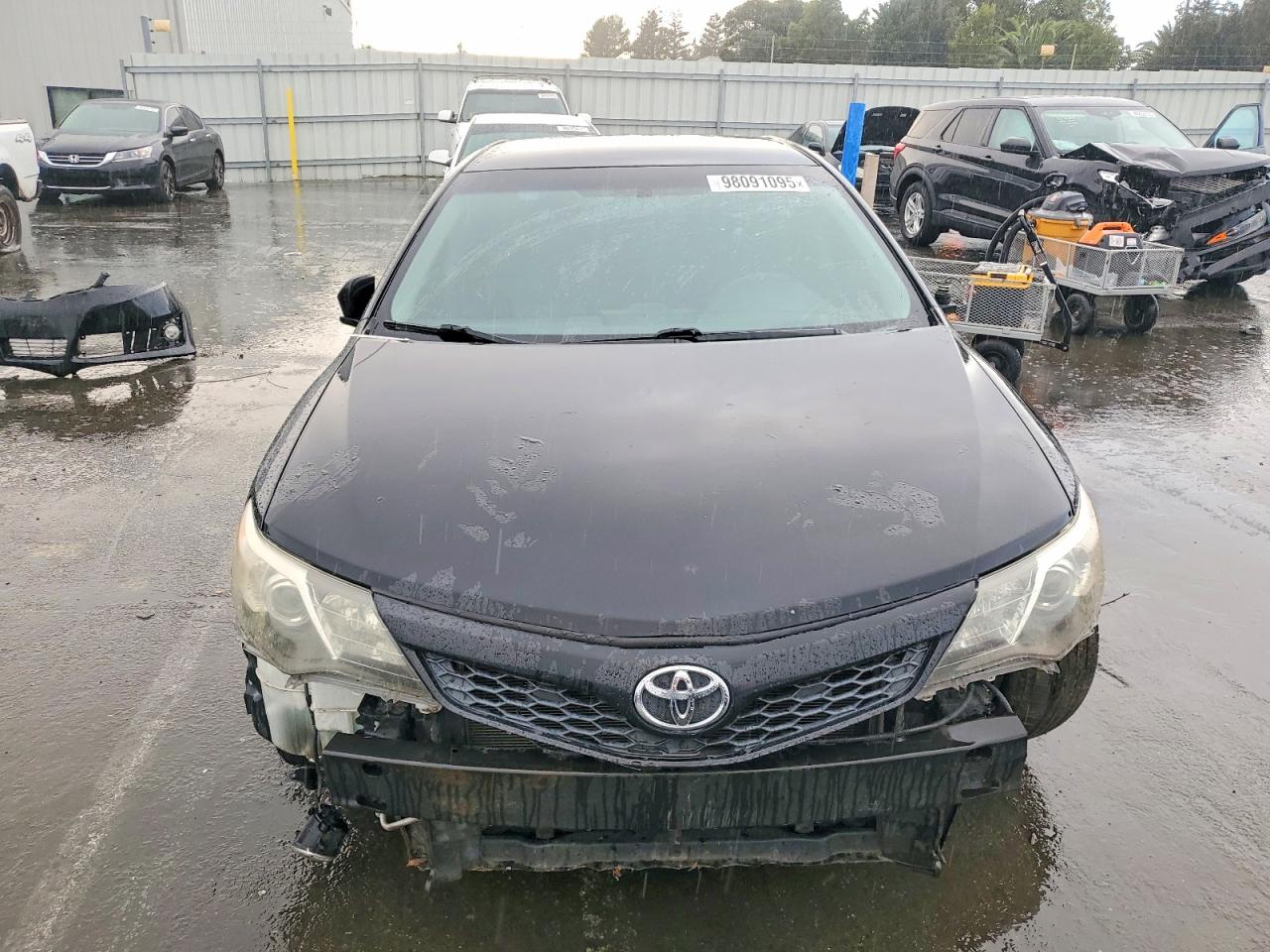 2012 TOYOTA CAMRY BASE photo 5