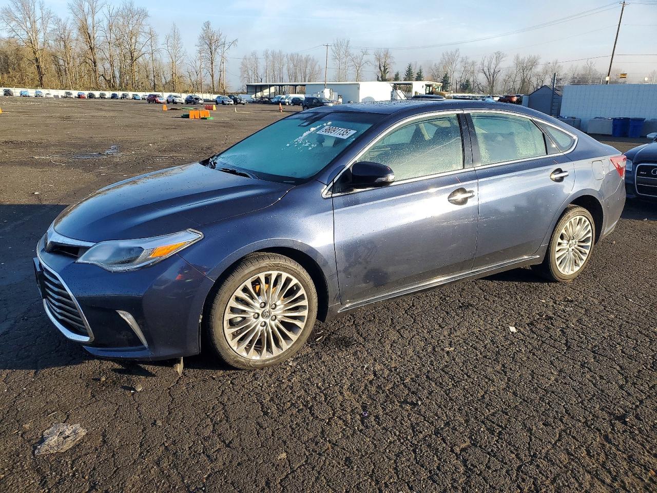 2016 TOYOTA AVALON