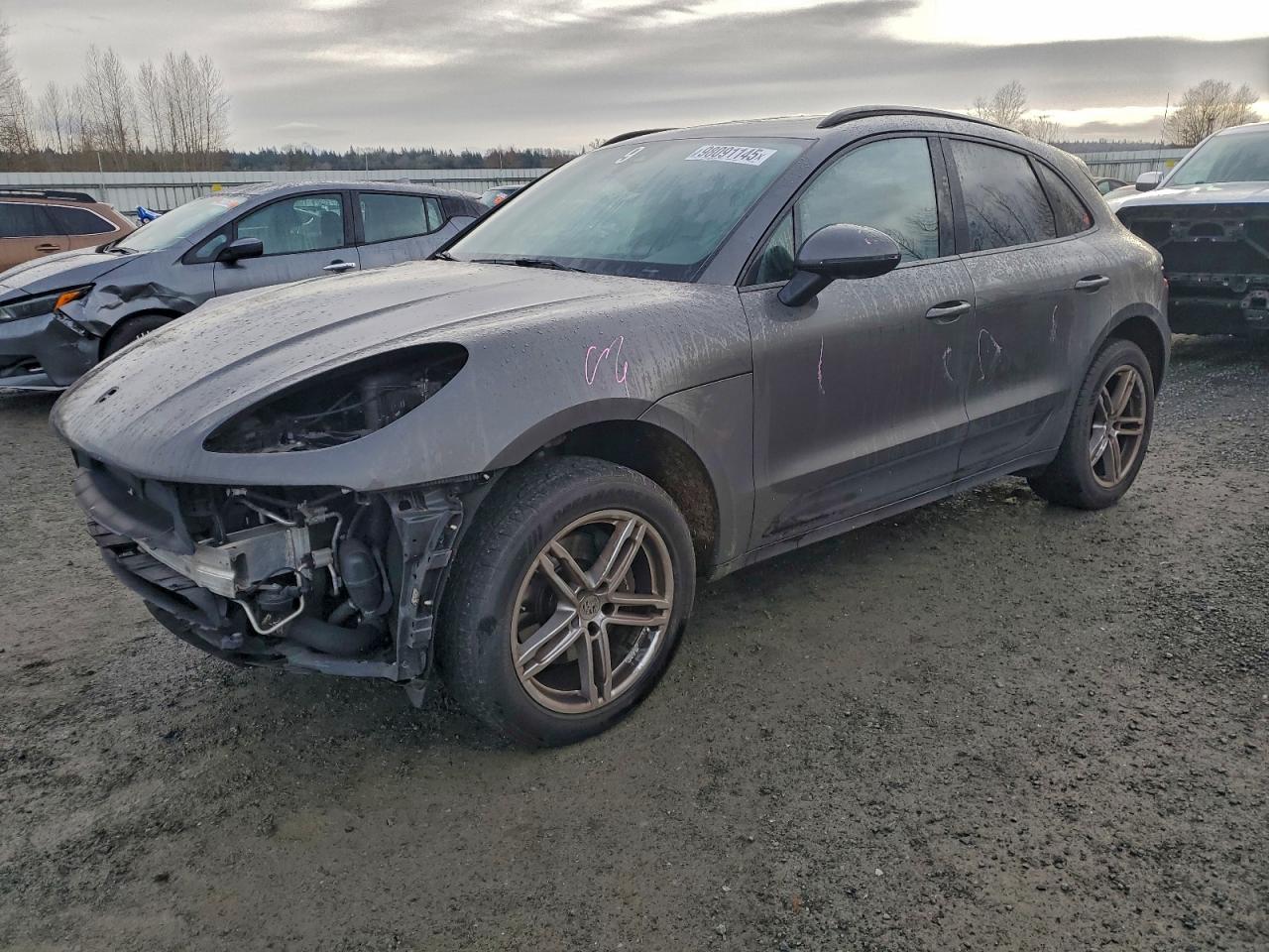 2018 PORSCHE MACAN