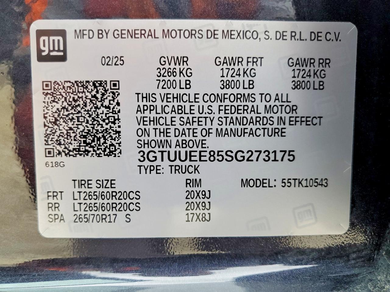 2025 GMC SIERRA K1500 AT4 photo 12