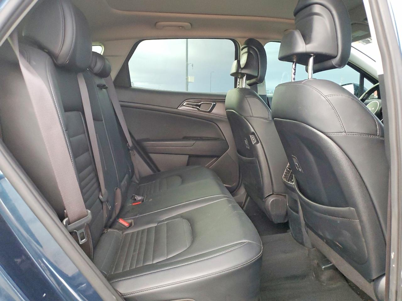 2023 KIA SPORTAGE SX PRESTIGE photo 11
