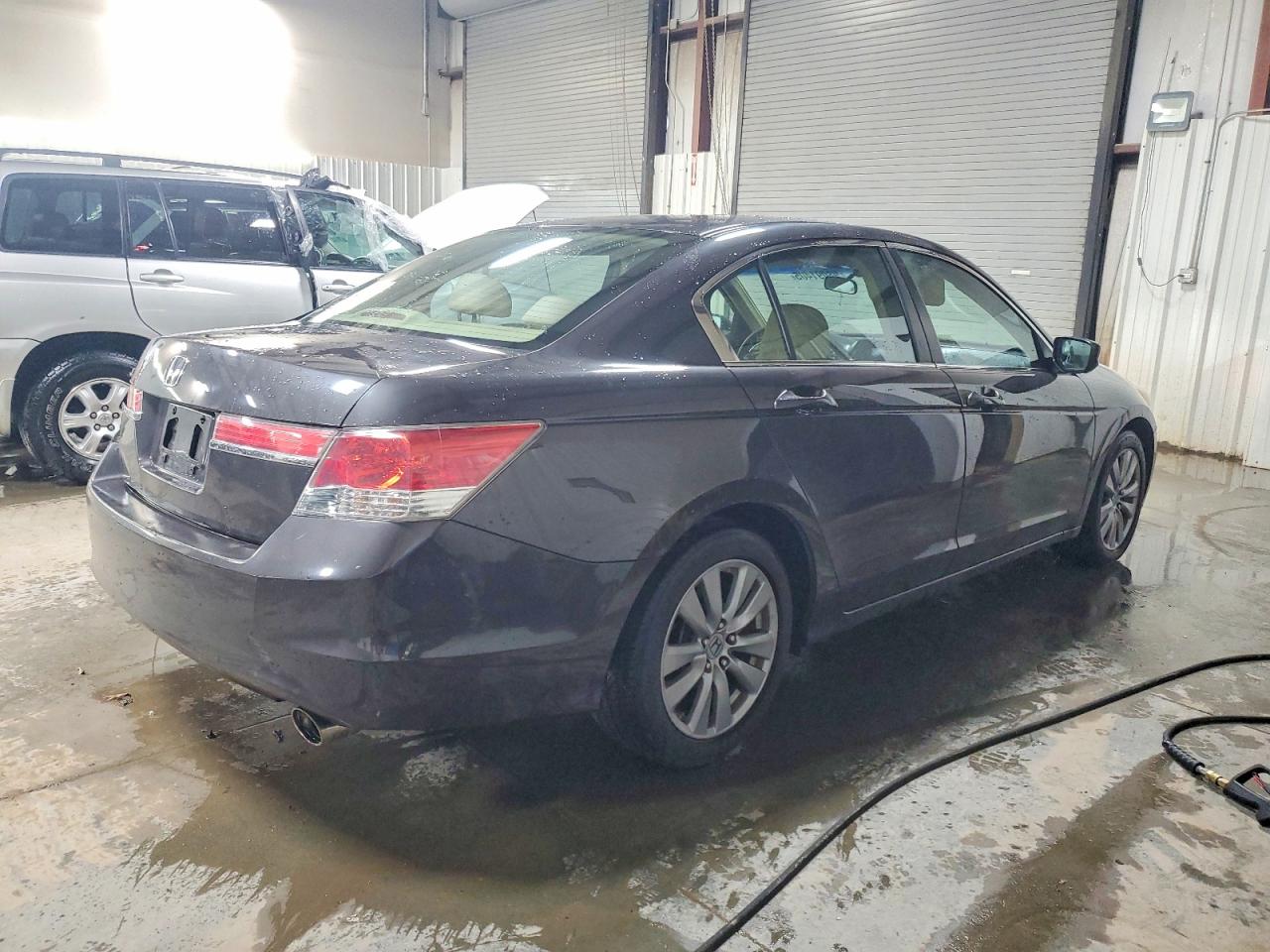 2011 HONDA ACCORD EX photo 3