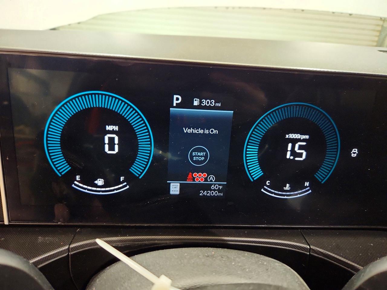 2024 HYUNDAI SANTA FE SE photo 9