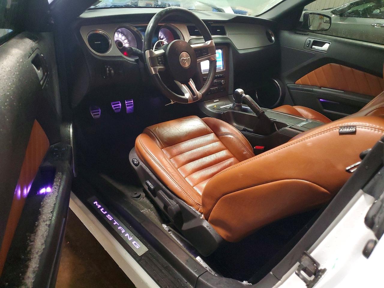 2014 FORD MUSTANG photo 8