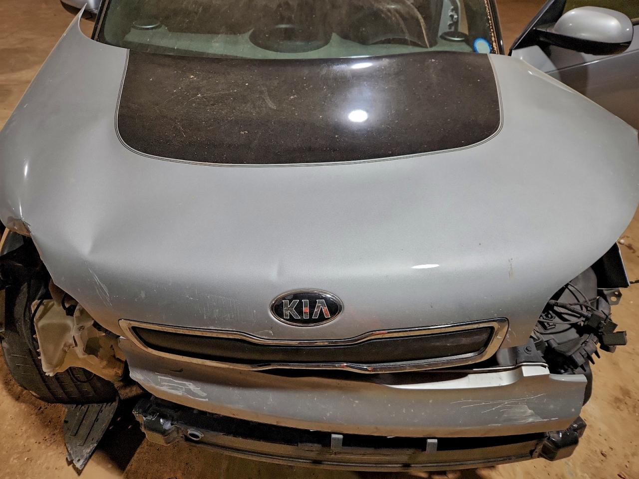 2016 KIA SOUL BASE photo 12