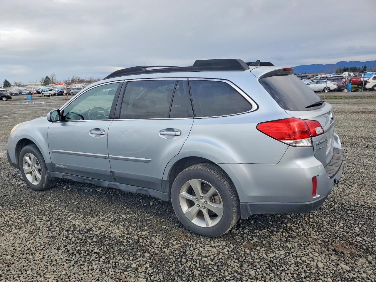 2014 SUBARU OUTBACK 2.5I LIMITED photo 2