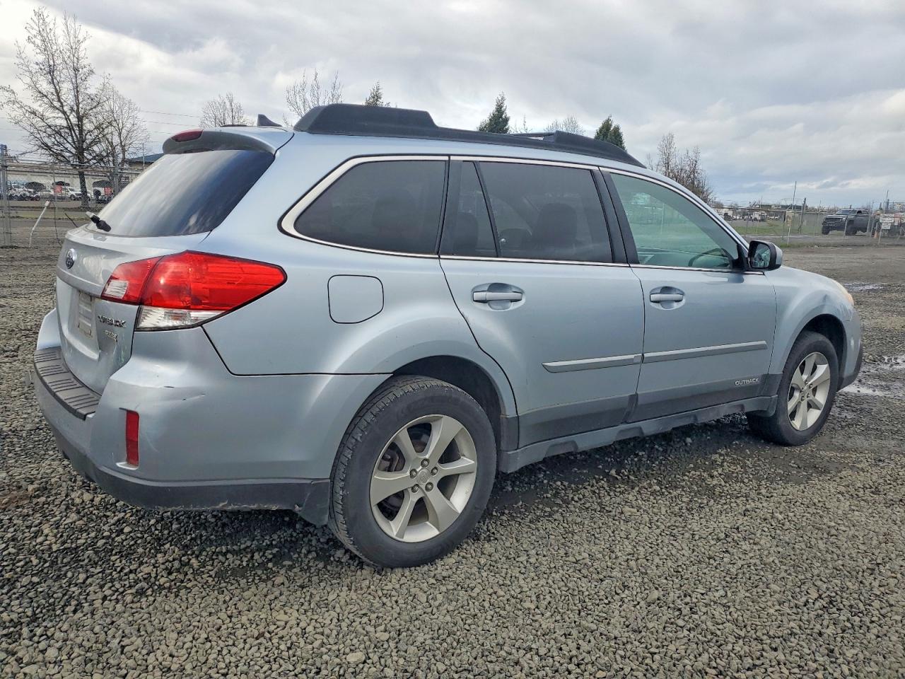 2014 SUBARU OUTBACK 2.5I LIMITED photo 3