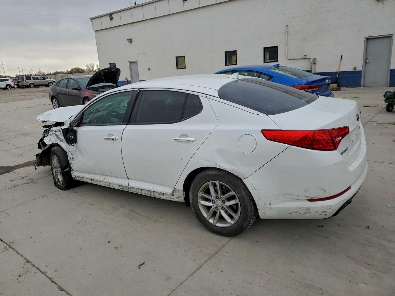 2013 KIA OPTIMA LX photo 2