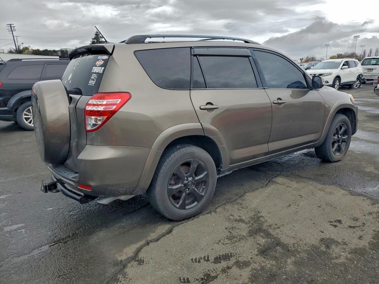 2011 TOYOTA RAV4 LIMITED photo 3