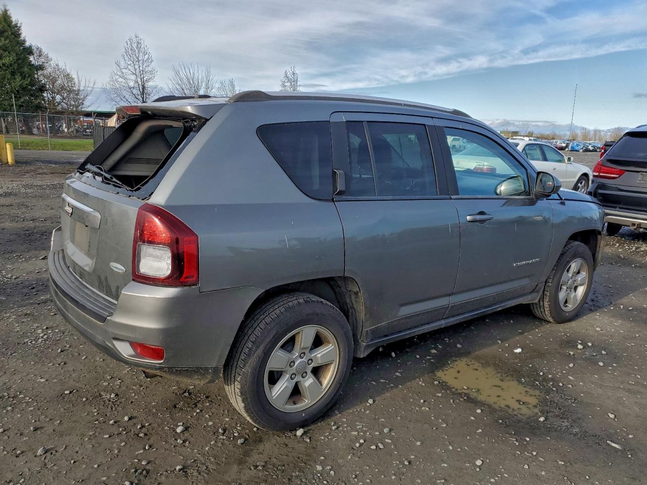 2014 JEEP COMPASS LATITUDE photo 3