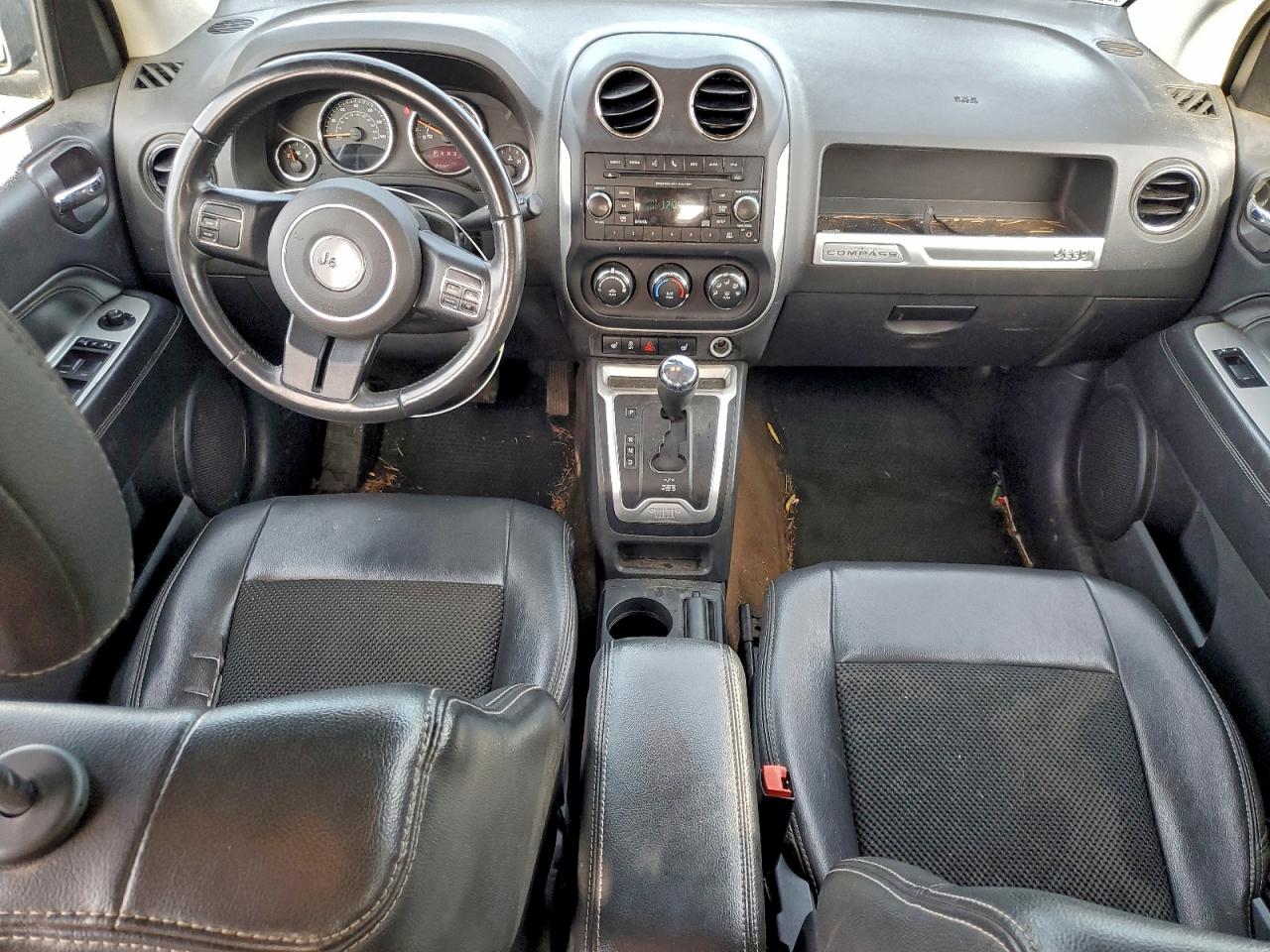 2014 JEEP COMPASS LATITUDE photo 8