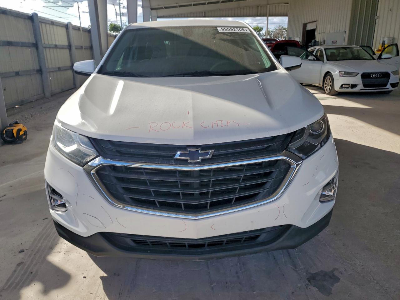 2019 CHEVROLET EQUINOX LT photo 5