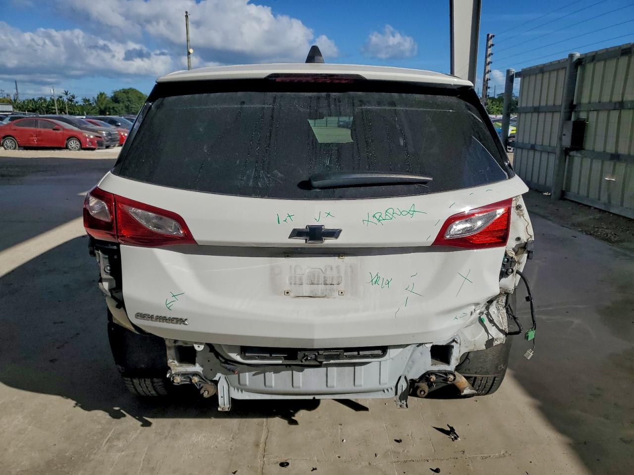 2019 CHEVROLET EQUINOX LT photo 6