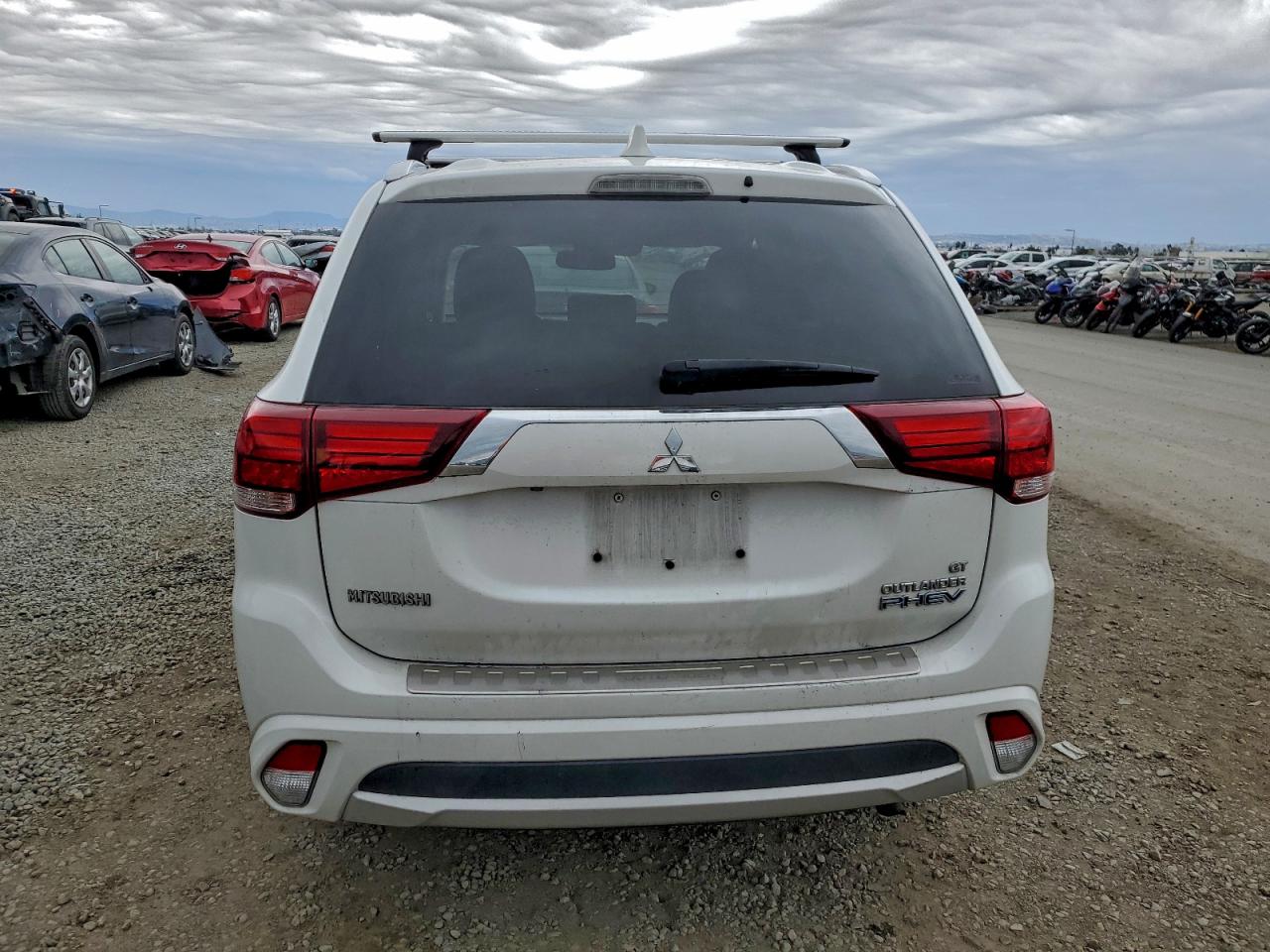 2018 MITSUBISHI OUTLANDER SE photo 6