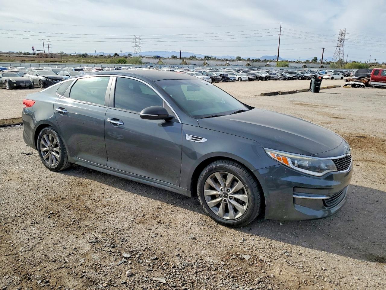 2016 KIA OPTIMA LX photo 4