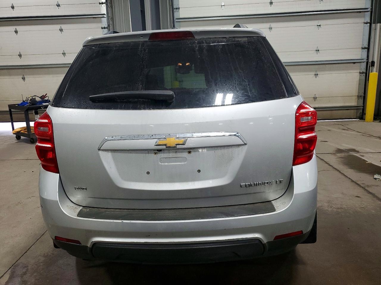 2016 CHEVROLET EQUINOX LT photo 6