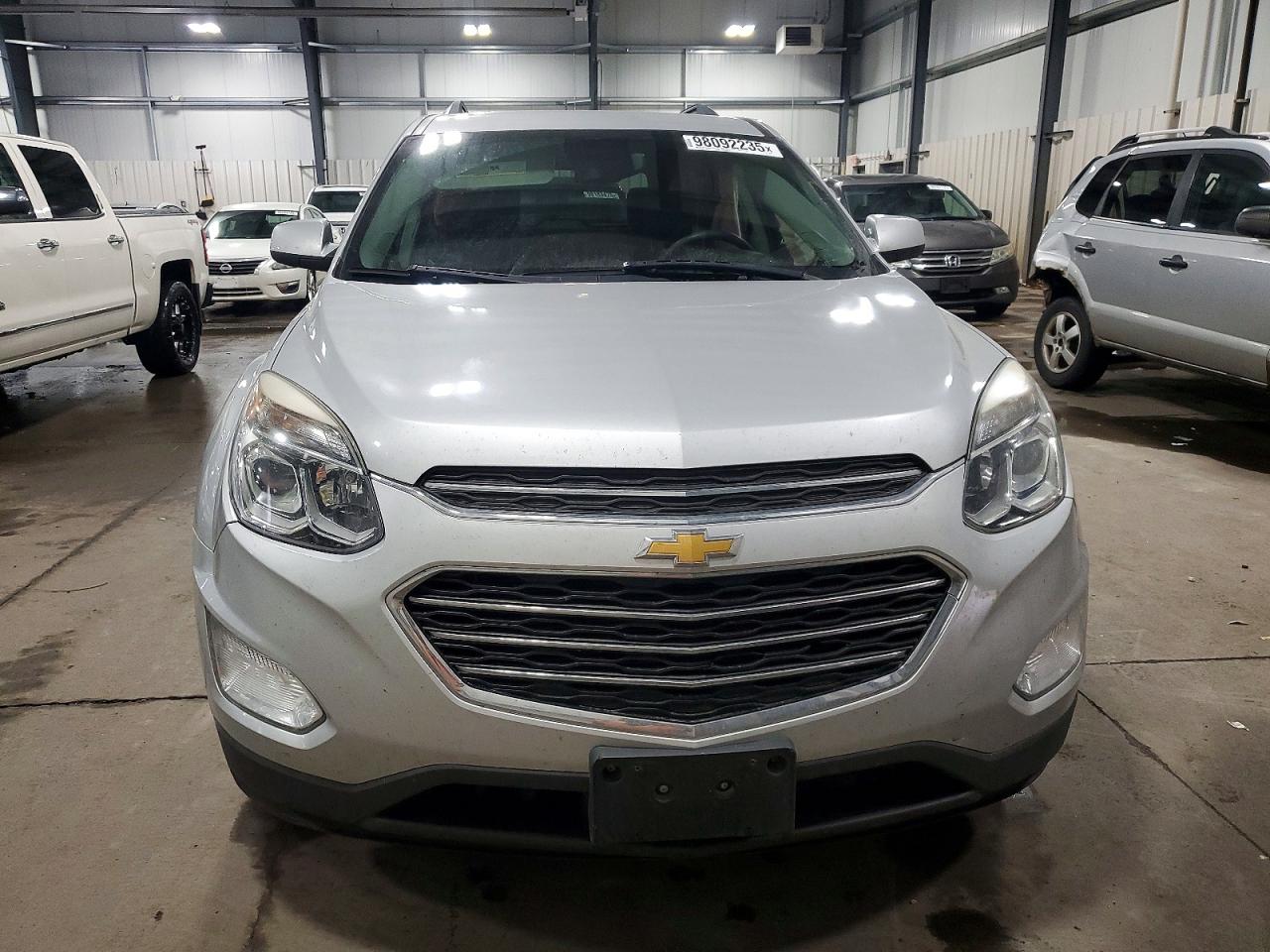 2016 CHEVROLET EQUINOX LT photo 5