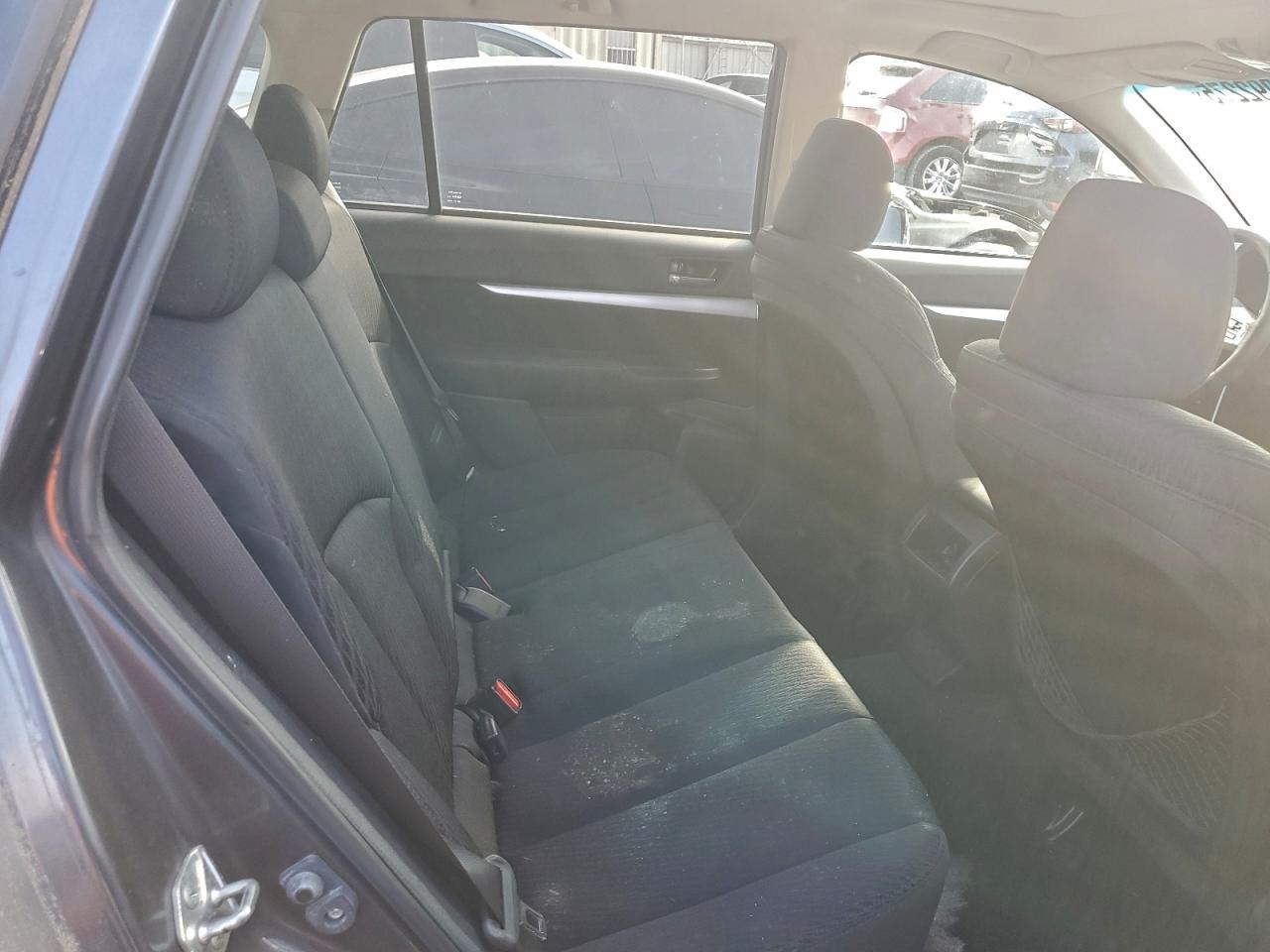 2011 SUBARU OUTBACK 2.5I PREMIUM photo 11