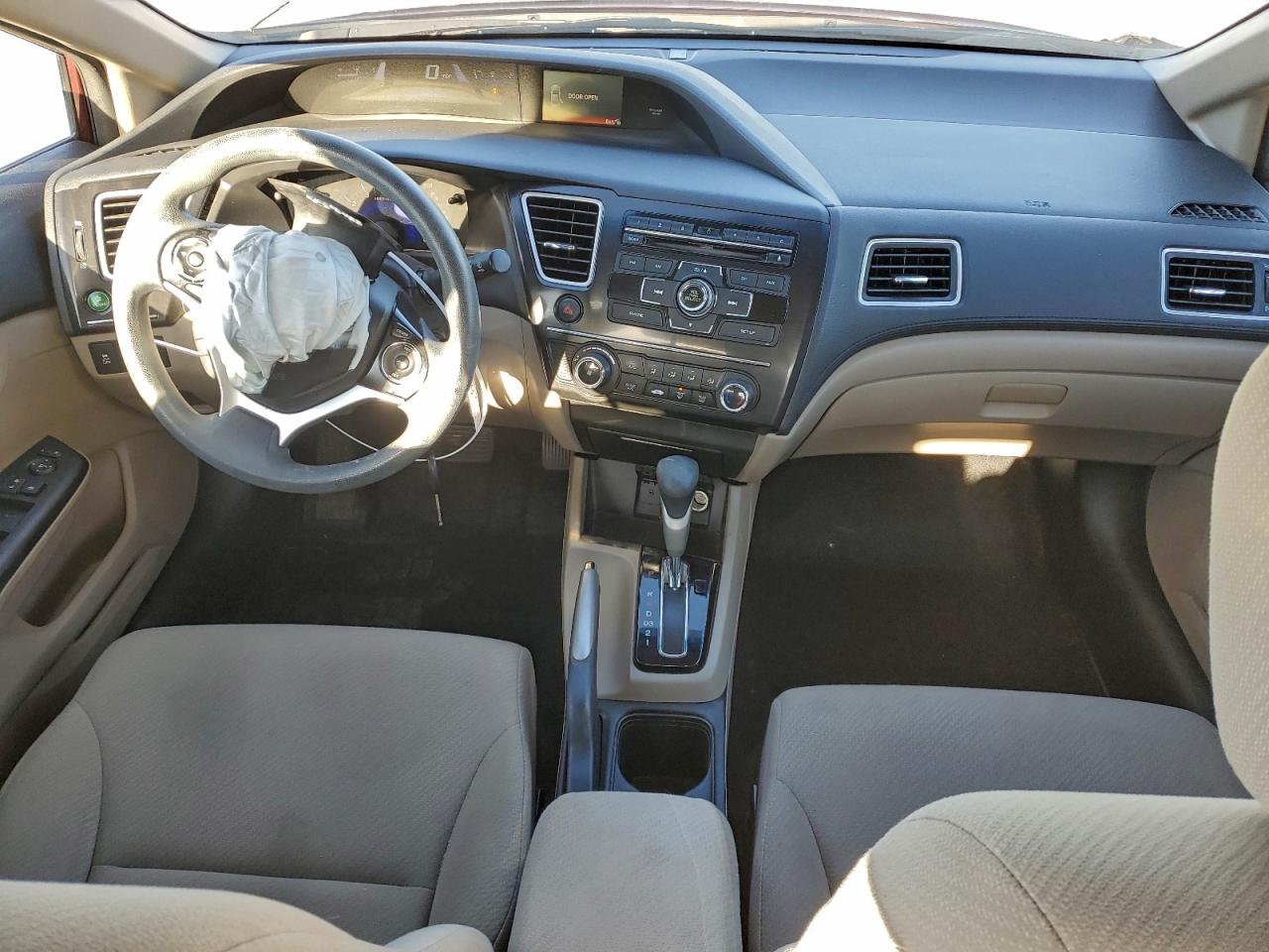 2013 HONDA CIVIC LX photo 8