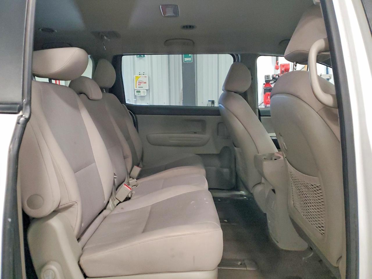2019 KIA SEDONA LX photo 31