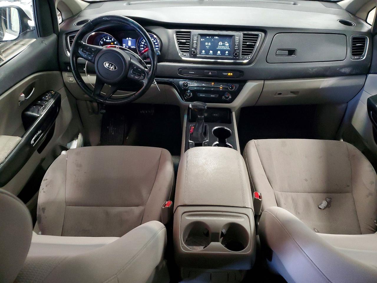 2019 KIA SEDONA LX photo 22