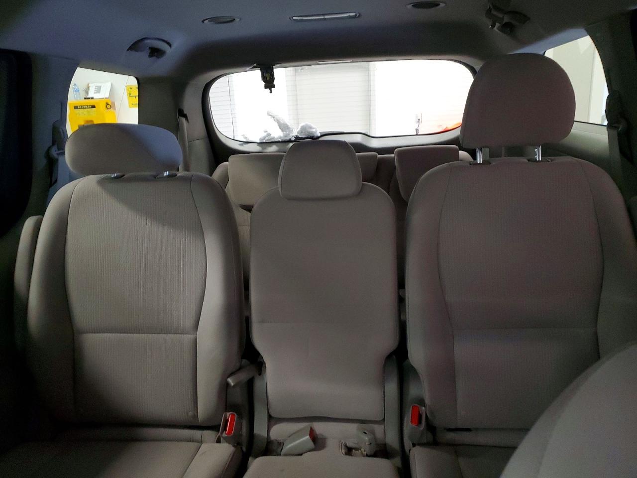 2019 KIA SEDONA LX photo 28