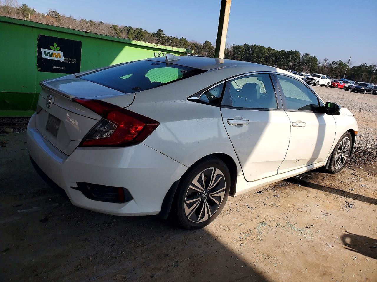 2017 HONDA CIVIC EXL photo 3