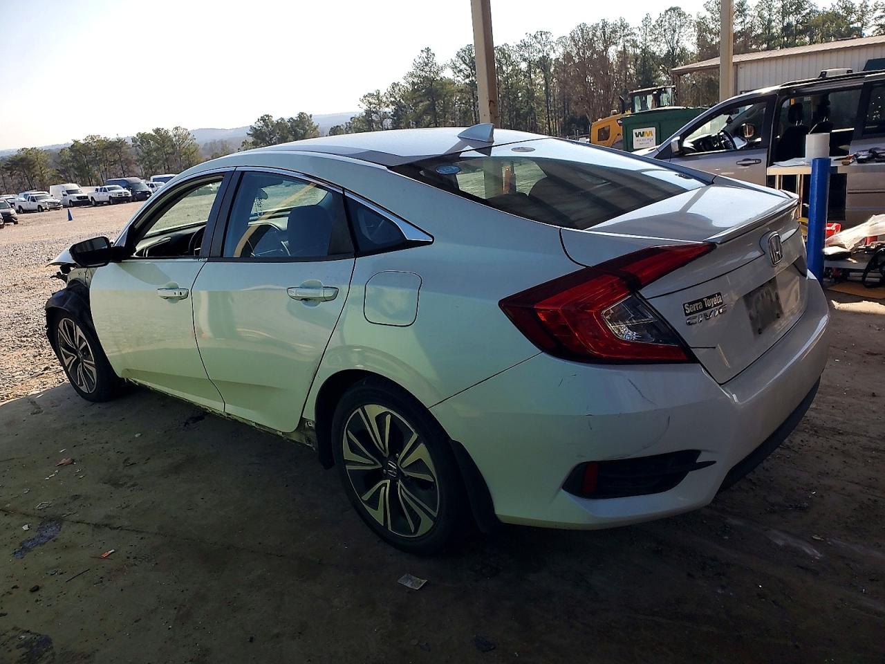 2017 HONDA CIVIC EXL photo 2