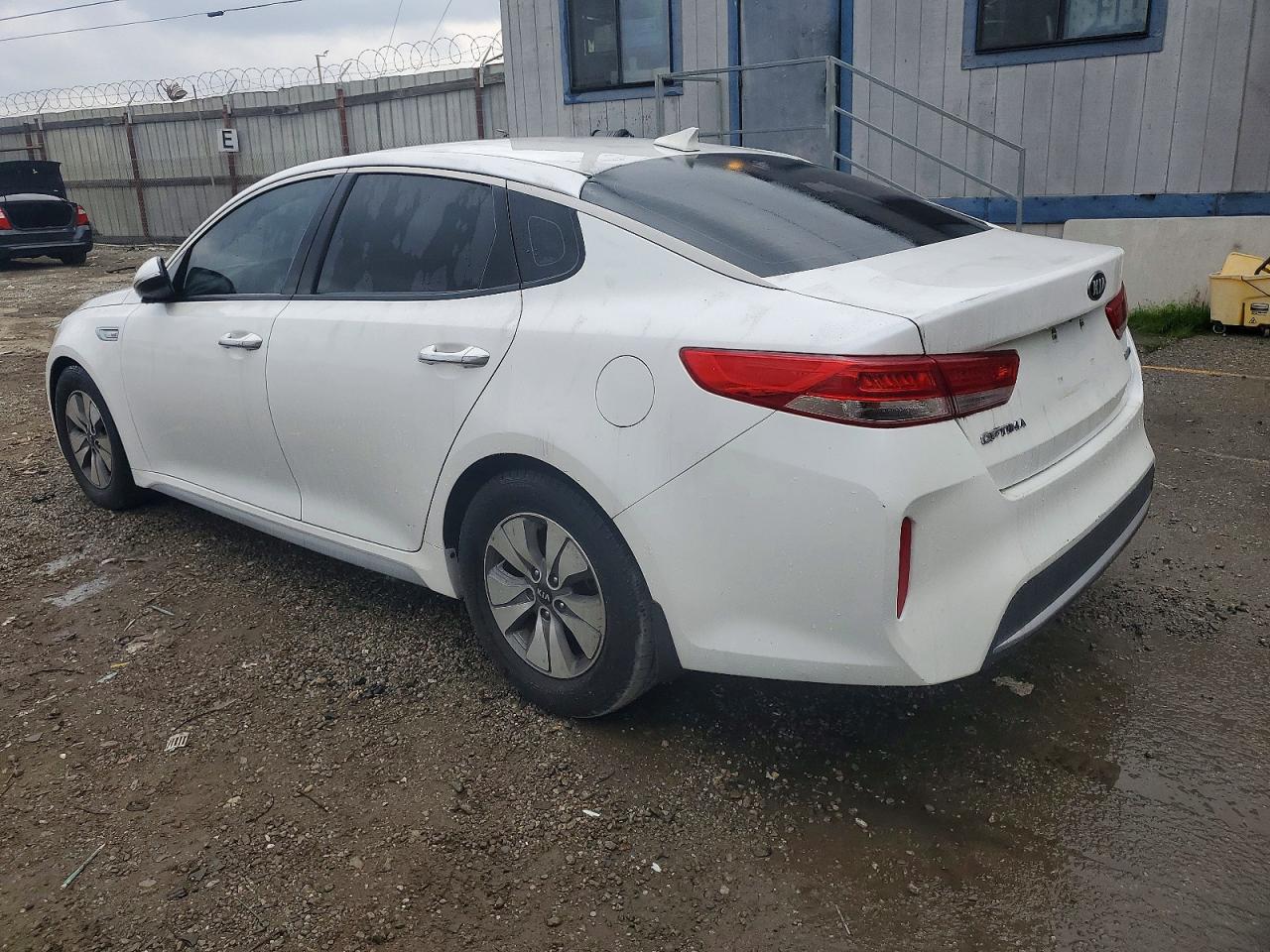 2018 KIA OPTIMA HYBRID photo 2