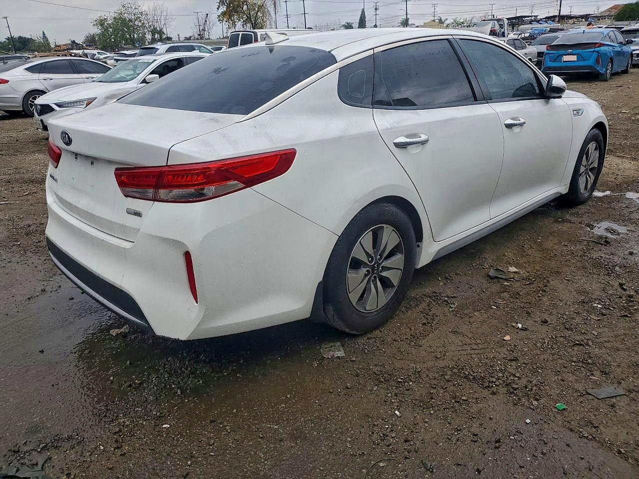 2018 KIA OPTIMA HYBRID photo 3