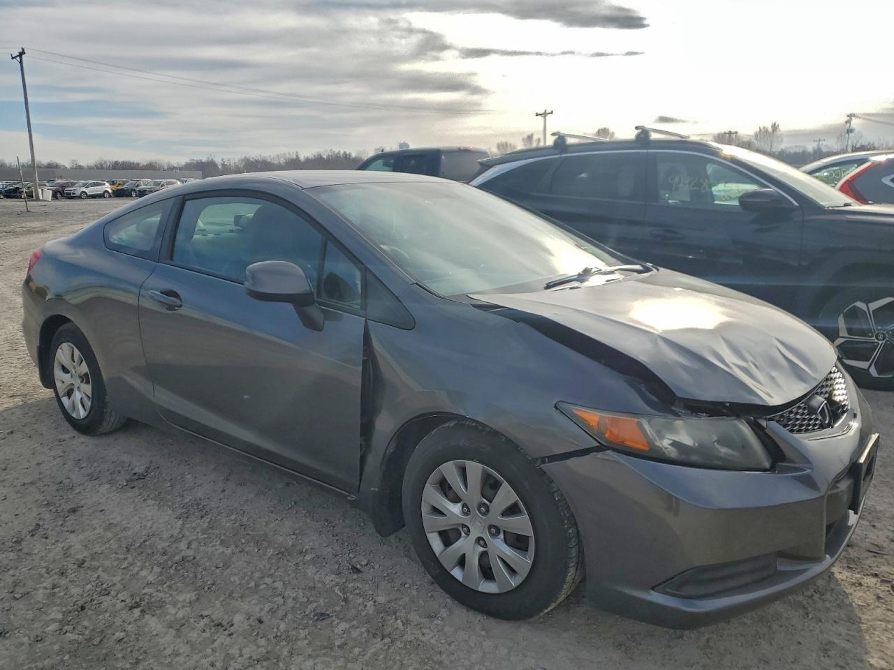 2012 HONDA CIVIC LX photo 4