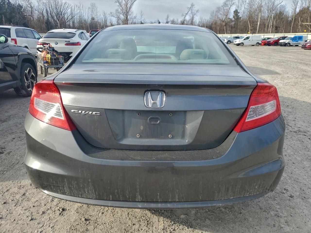 2012 HONDA CIVIC LX photo 6