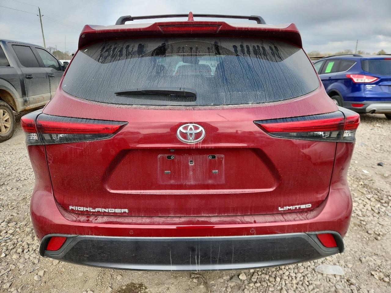 2021 TOYOTA HIGHLANDER LIMITED photo 6