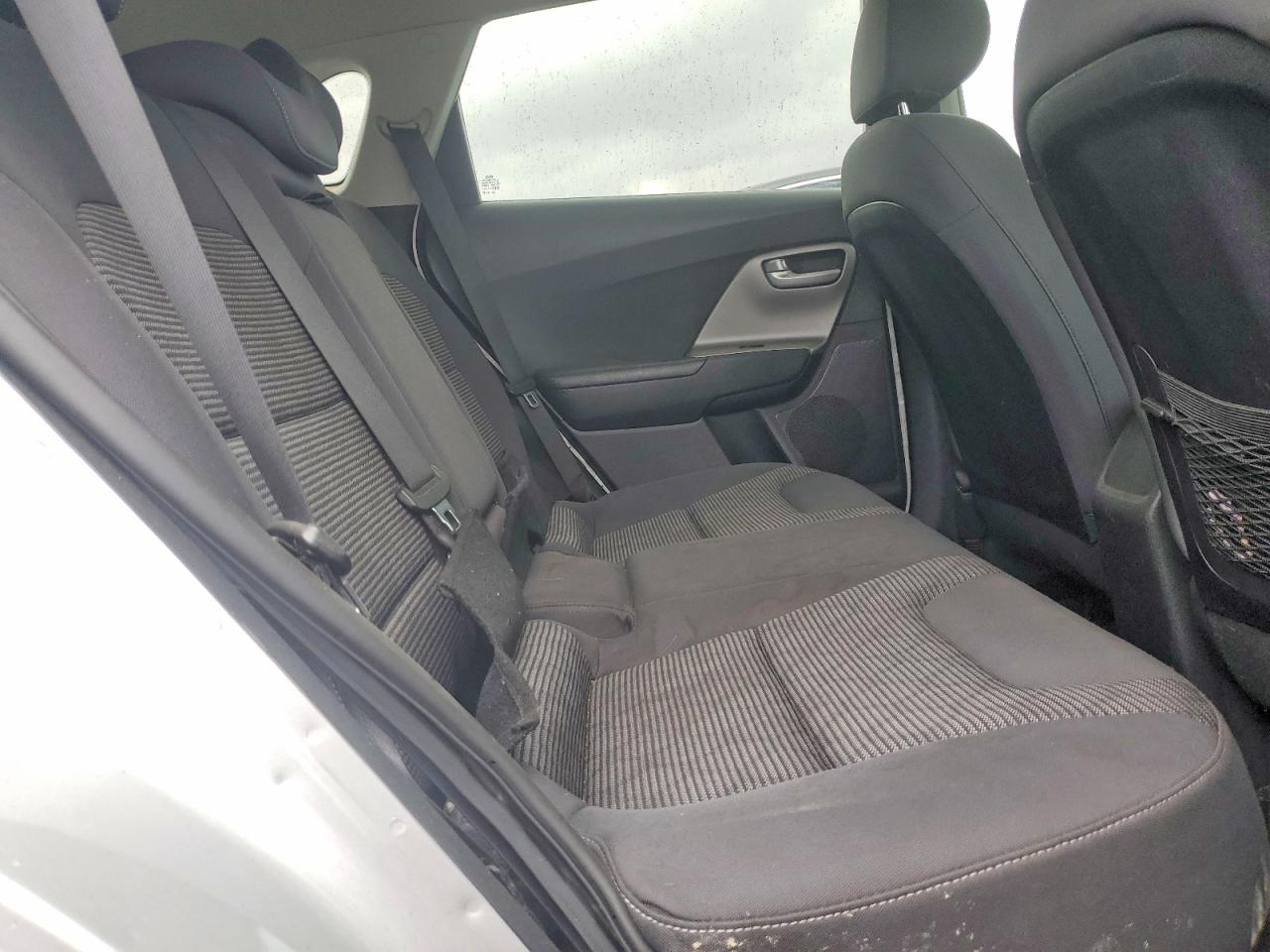 2017 KIA NIRO FE photo 11