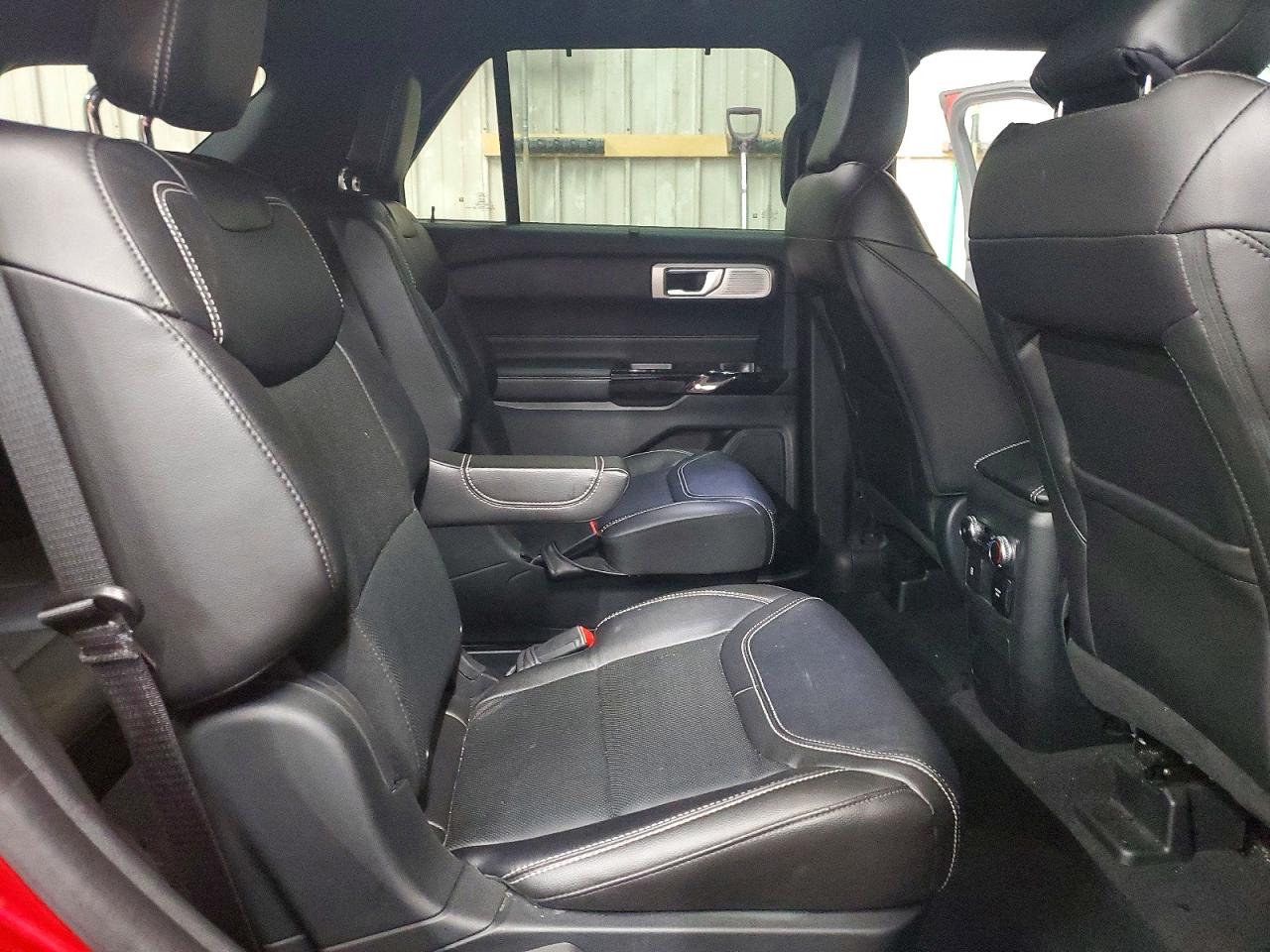 2023 FORD EXPLORER ST photo 11