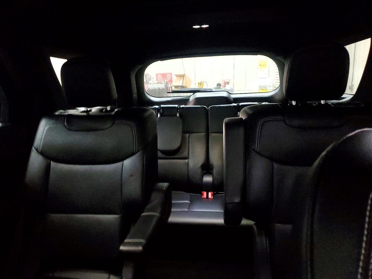2023 FORD EXPLORER ST photo 10