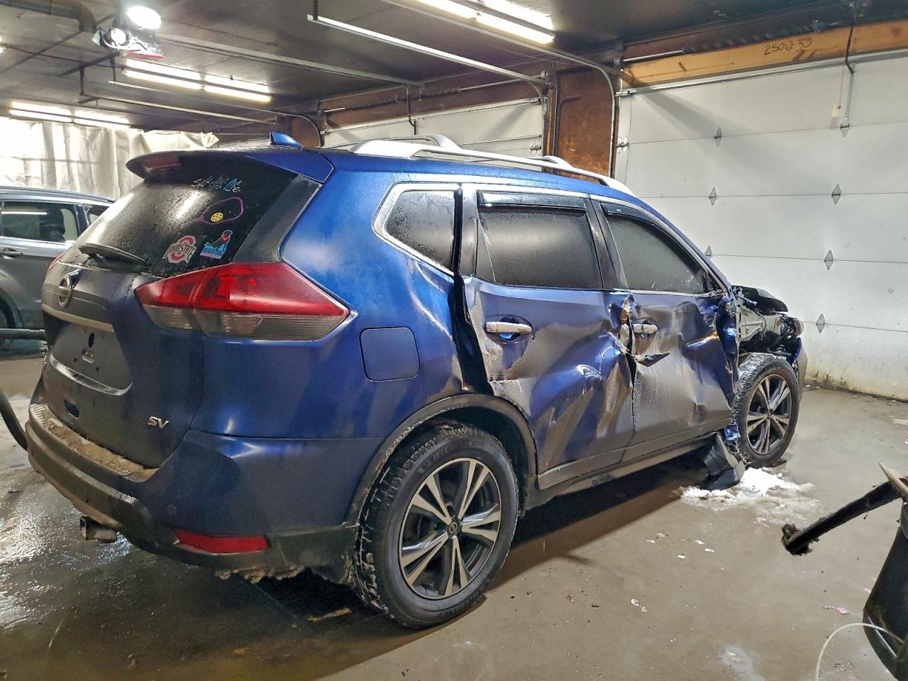 2019 NISSAN ROGUE S photo 3