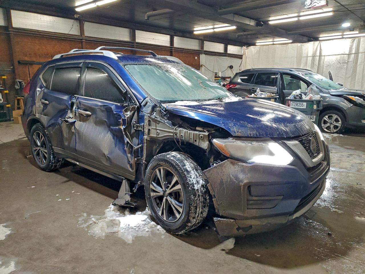 2019 NISSAN ROGUE S photo 4