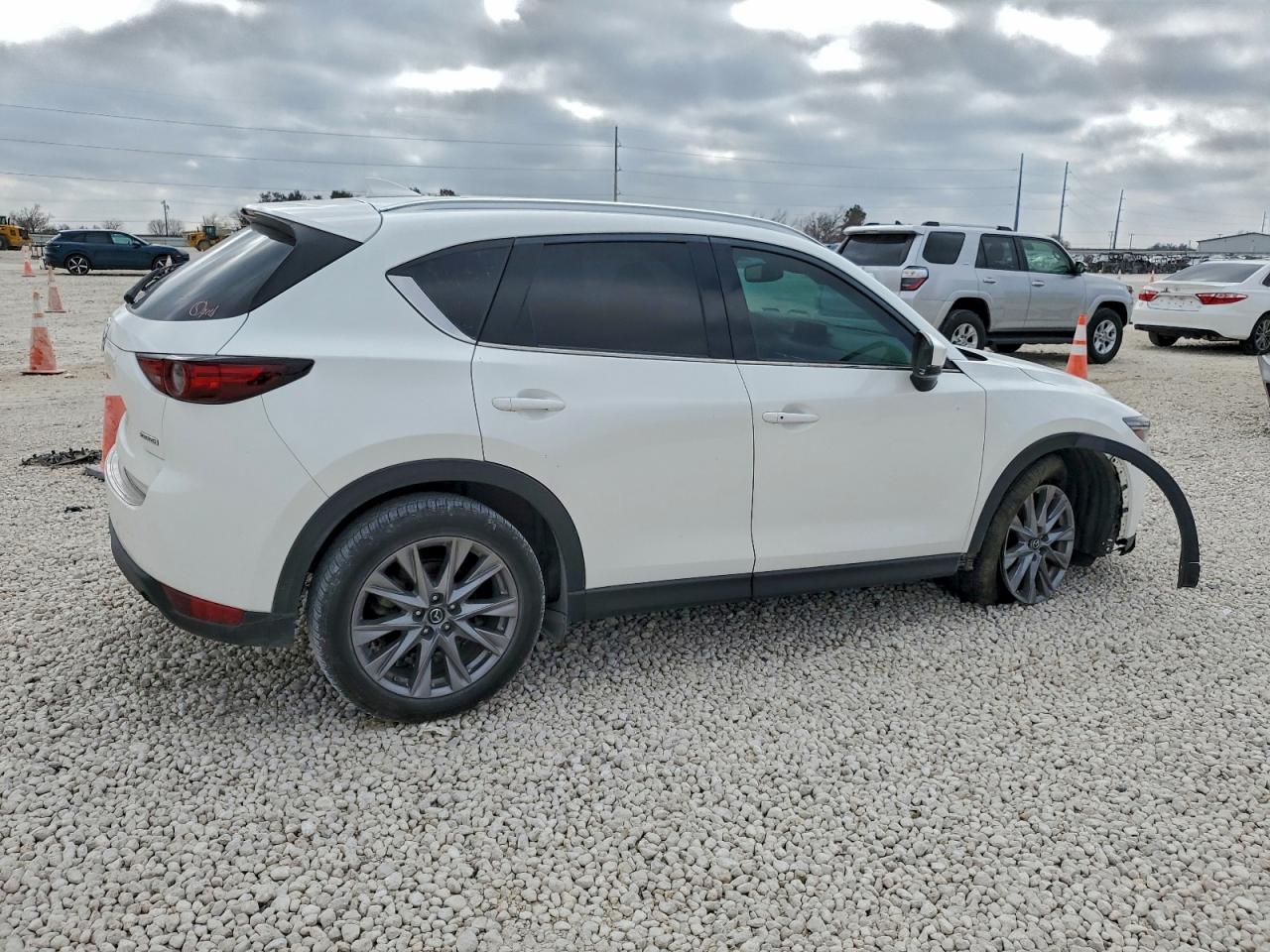 2020 MAZDA CX-5 GRAND TOURING photo 3