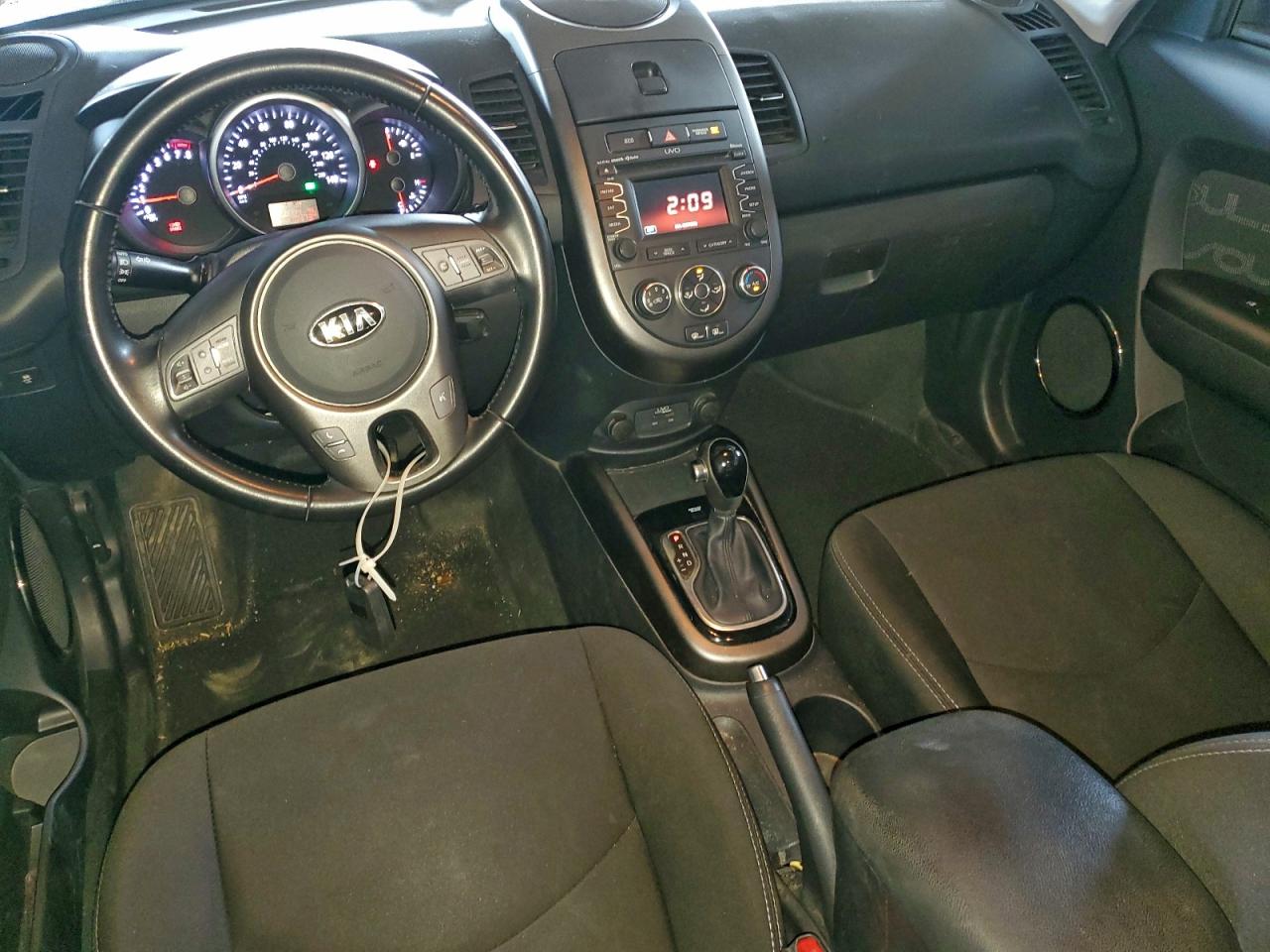 2013 KIA SOUL + photo 8