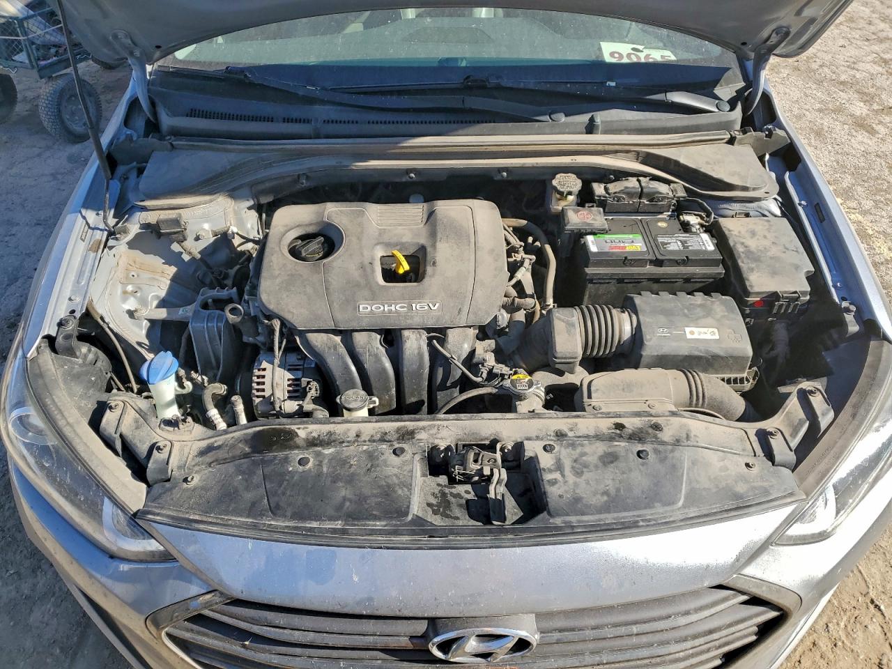 2017 HYUNDAI ELANTRA SE photo 11