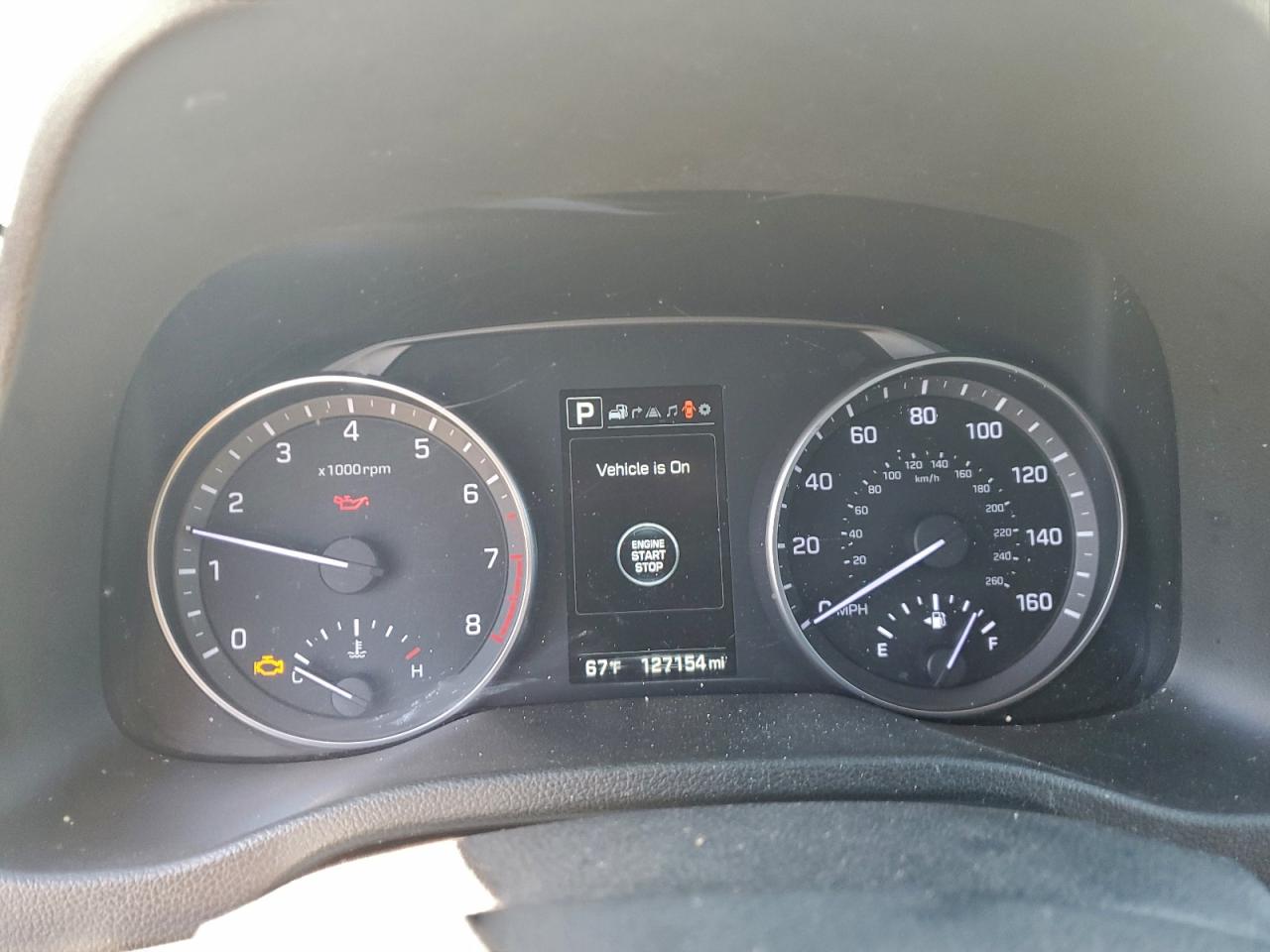 2017 HYUNDAI ELANTRA SE photo 9