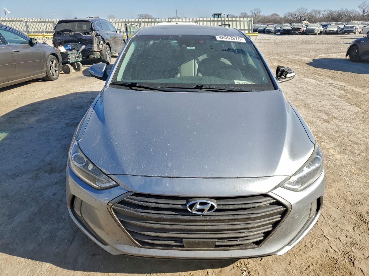 2017 HYUNDAI ELANTRA SE photo 5