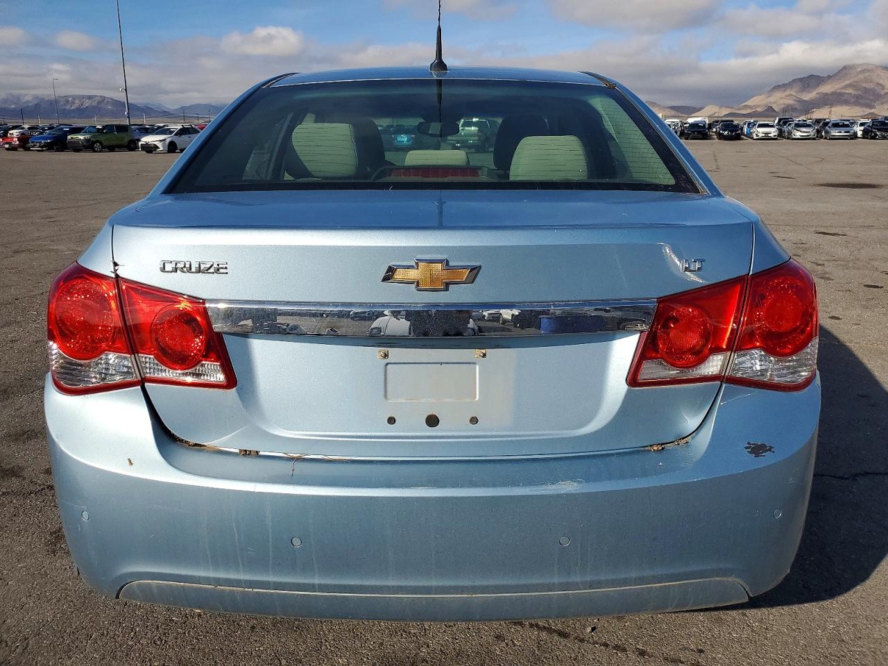 2011 CHEVROLET CRUZE LT photo 11