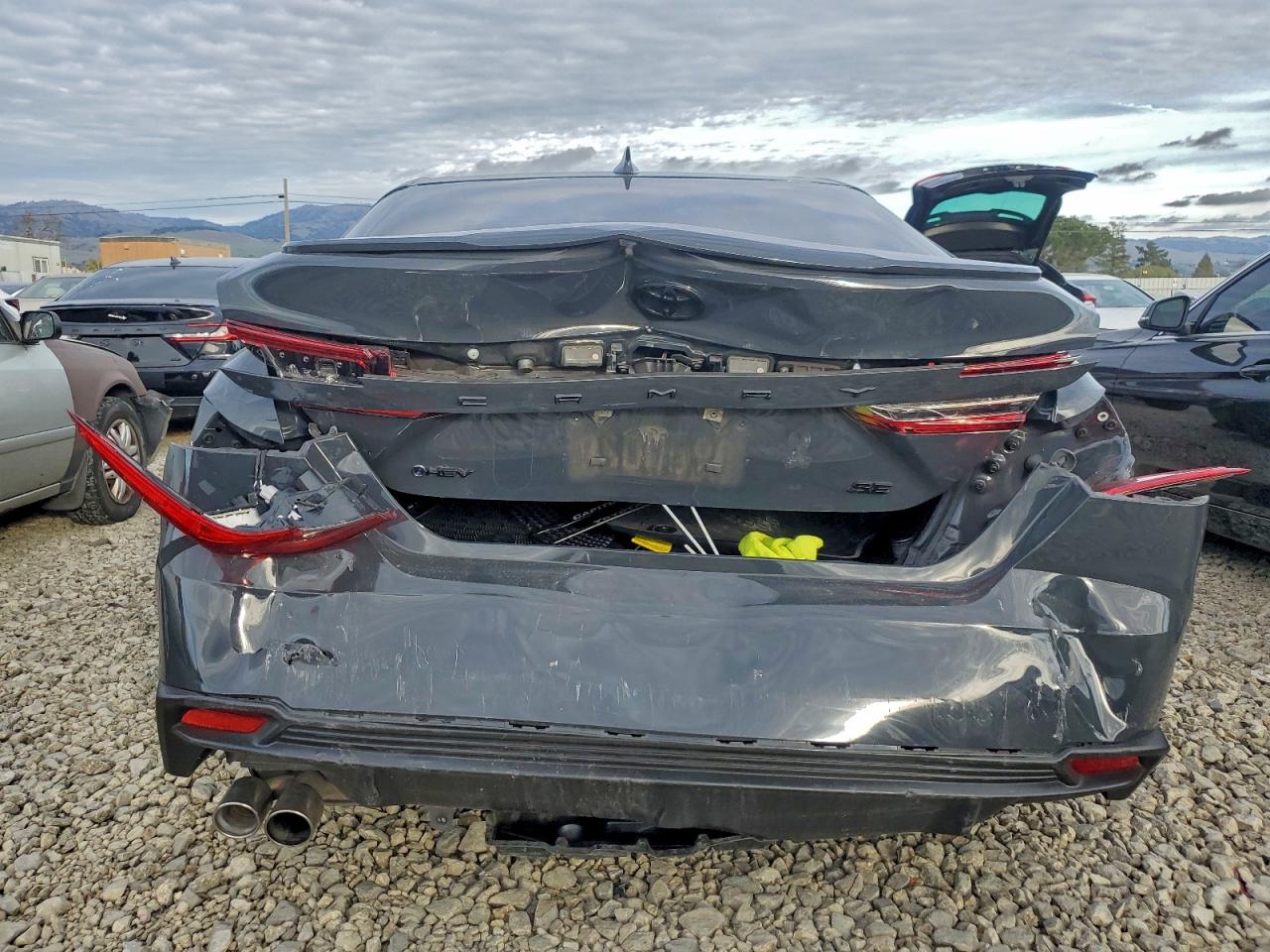 2025 TOYOTA CAMRY XSE photo 6