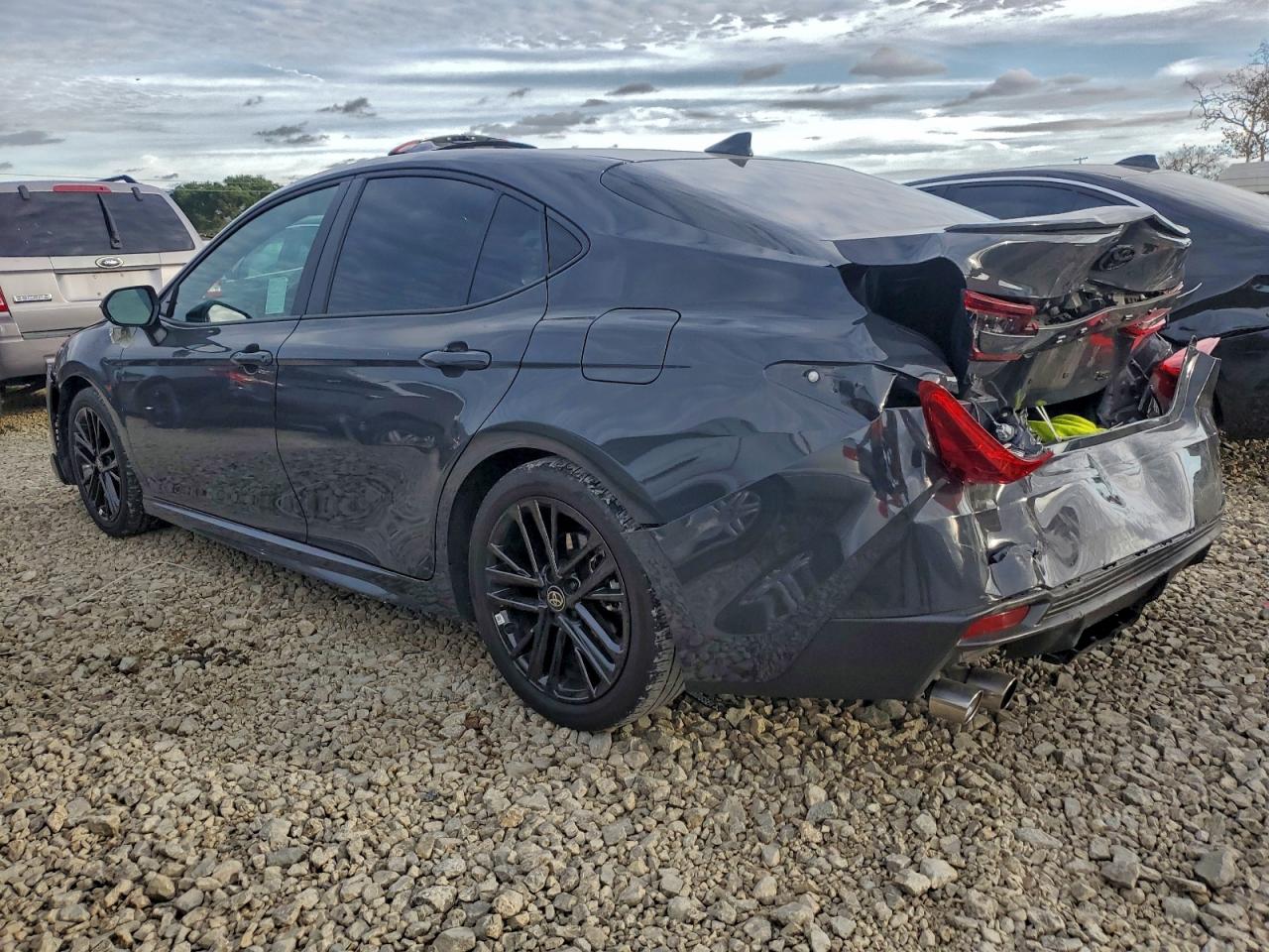 2025 TOYOTA CAMRY XSE photo 2