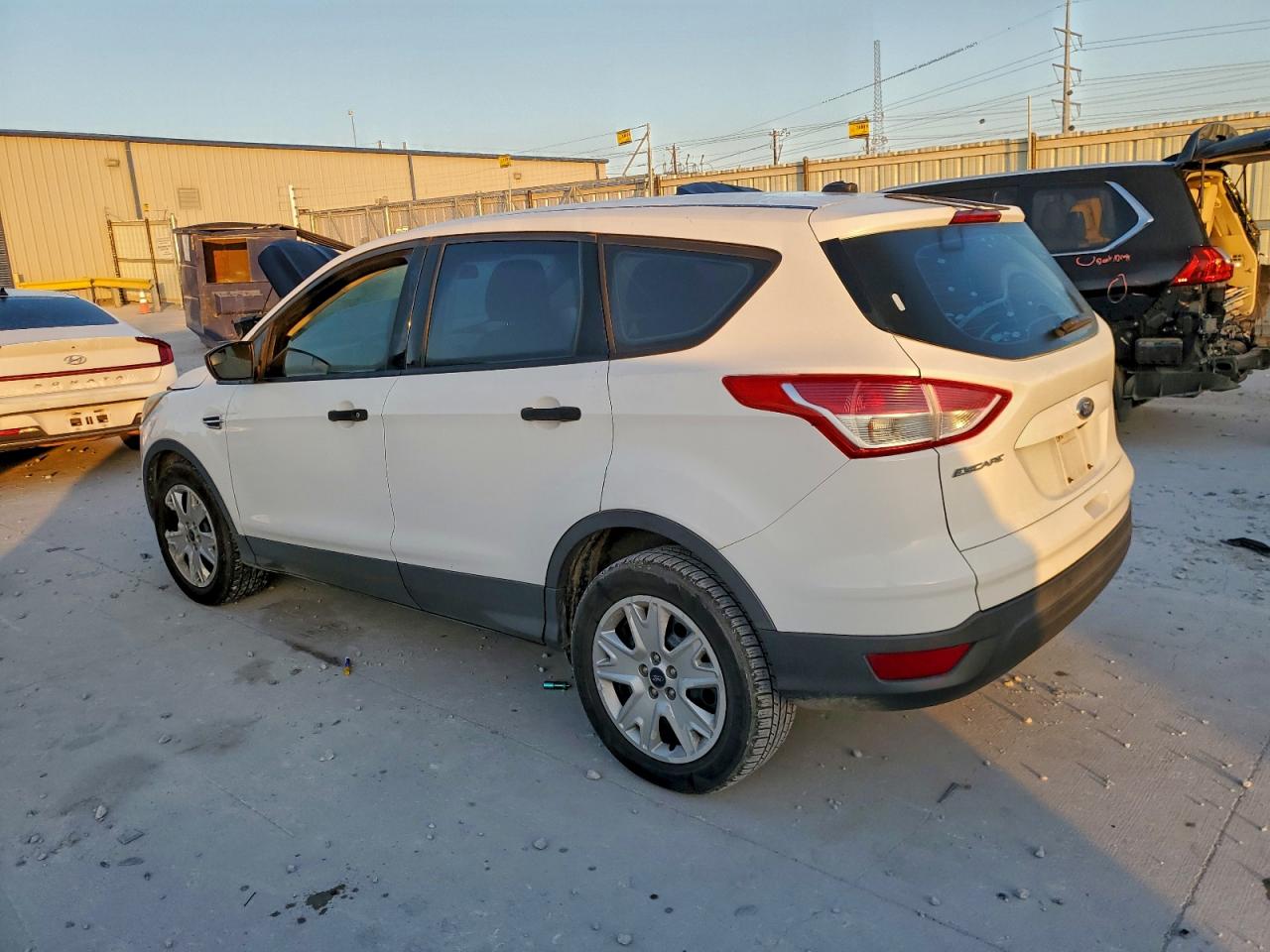 2014 FORD ESCAPE S photo 2